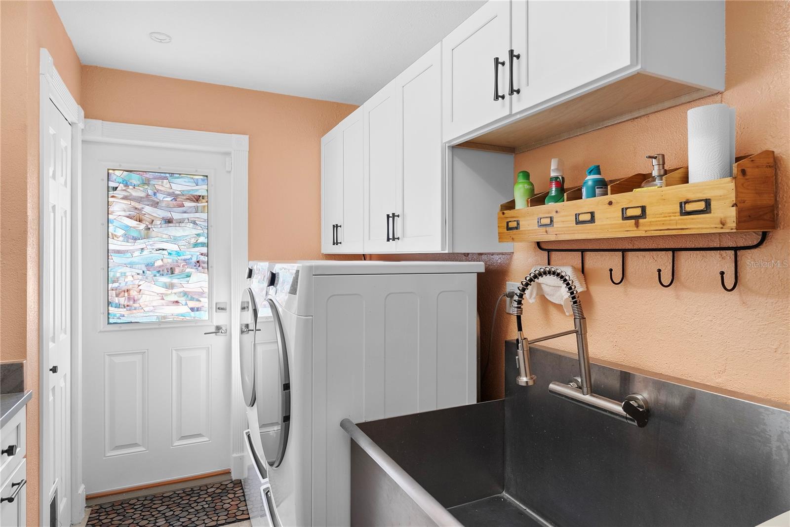 Image 54 of 76 For 1896 Sailfish Road S