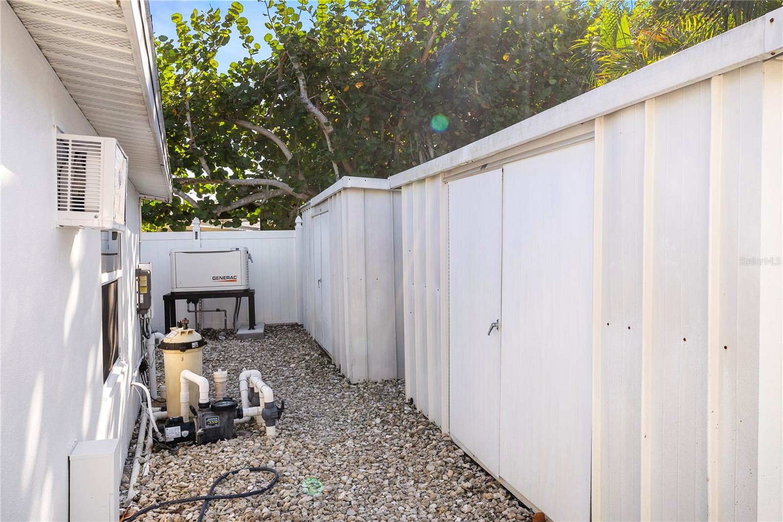 Image 68 of 76 For 1896 Sailfish Road S