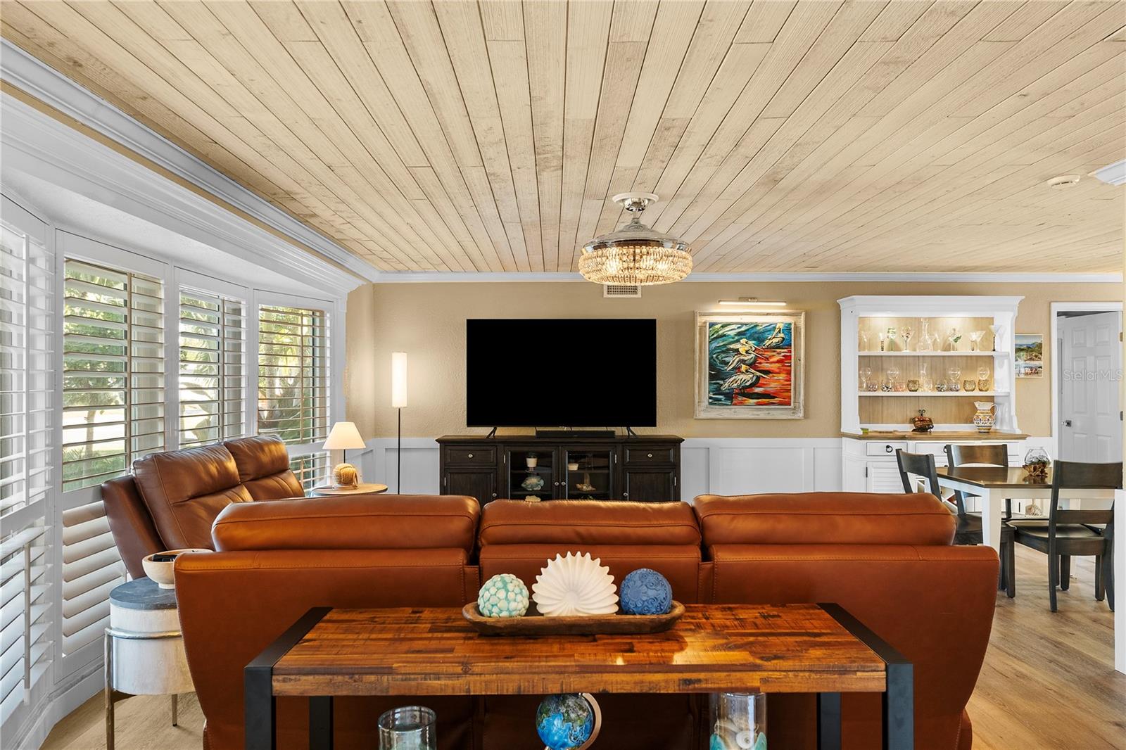 Image 9 of 76 For 1896 Sailfish Road S