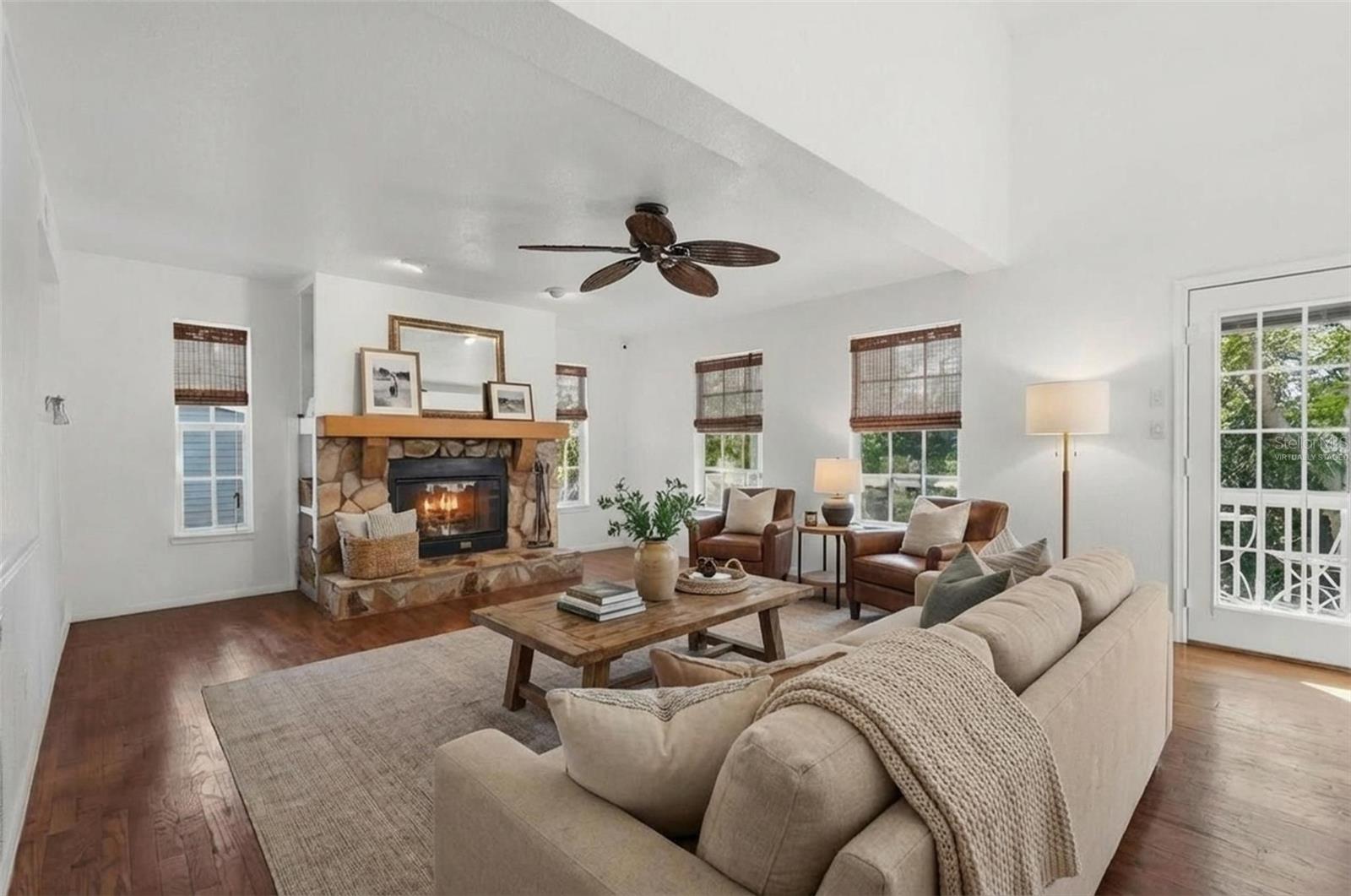 Image 19 of 86 For 514 Wideview Avenue