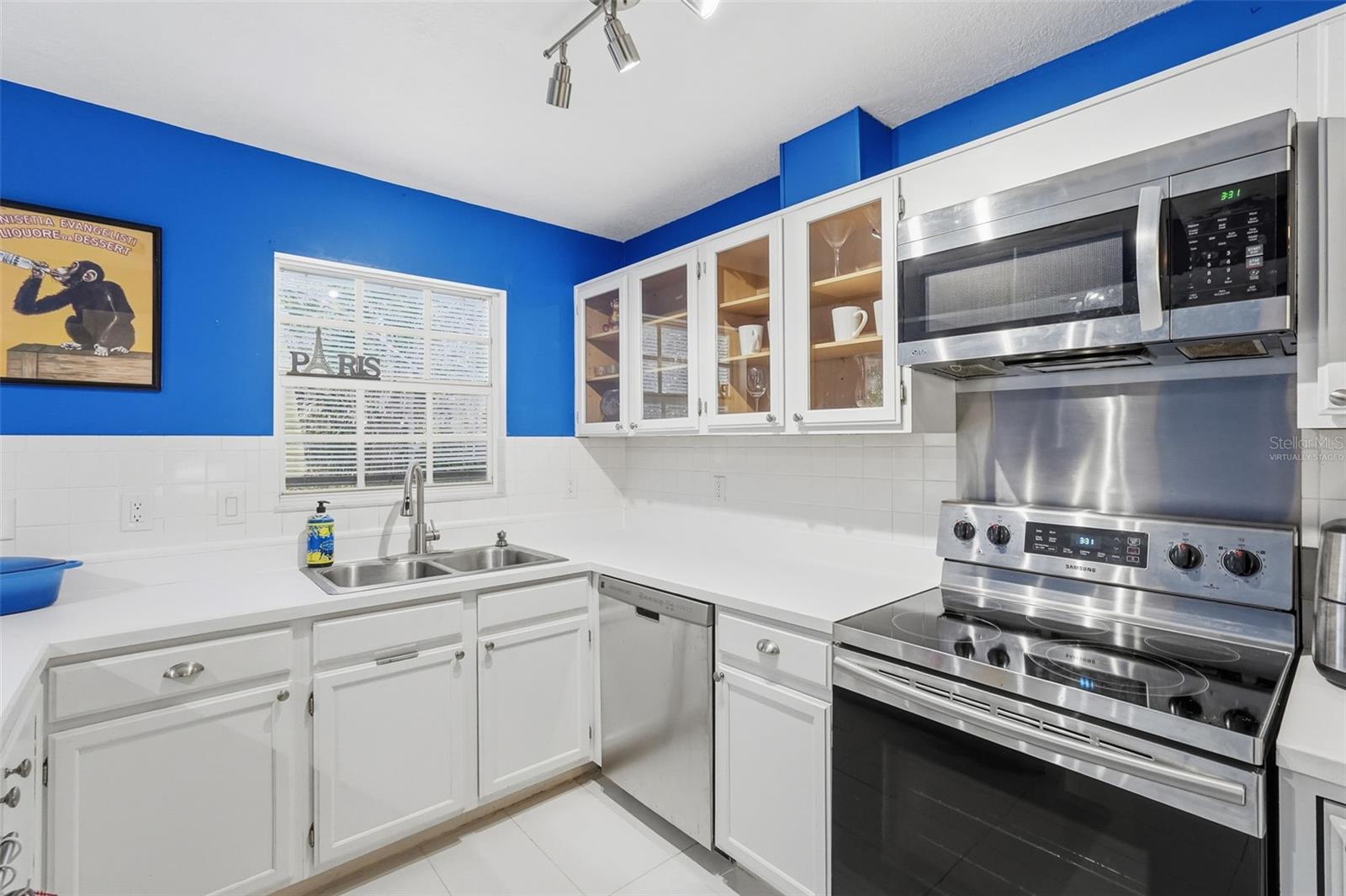 Image 32 of 86 For 514 Wideview Avenue