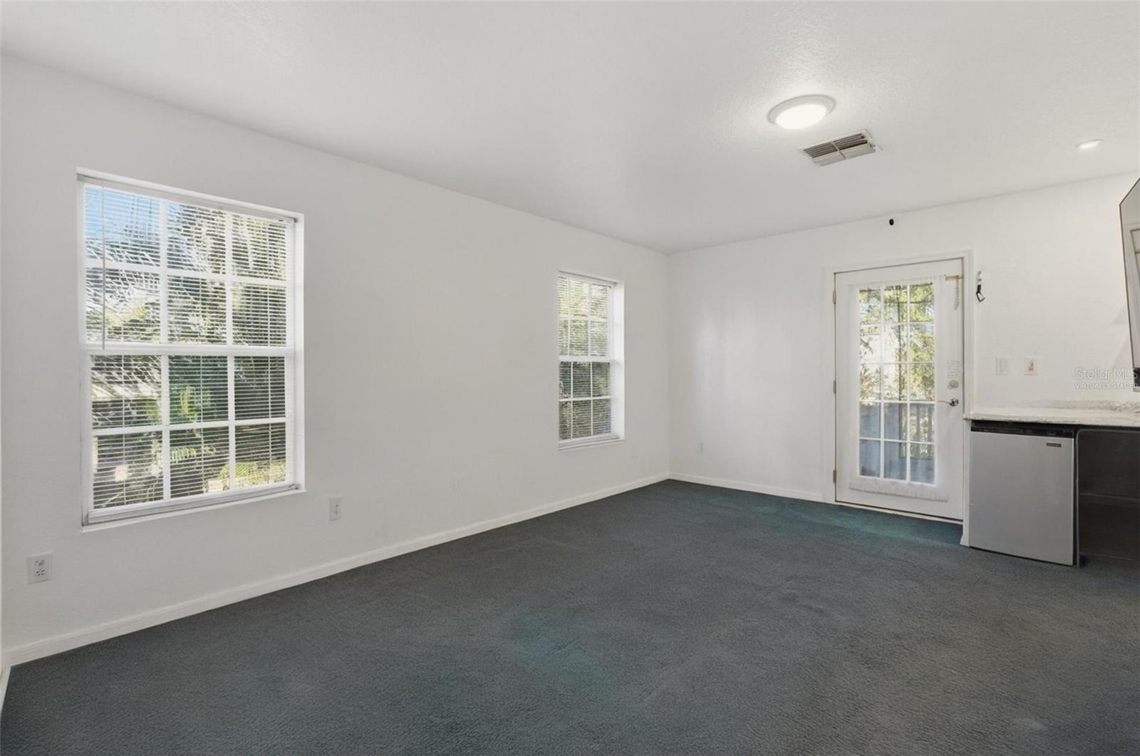 Image 43 of 86 For 514 Wideview Avenue