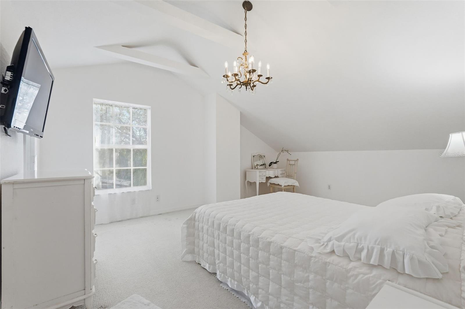 Image 59 of 86 For 514 Wideview Avenue