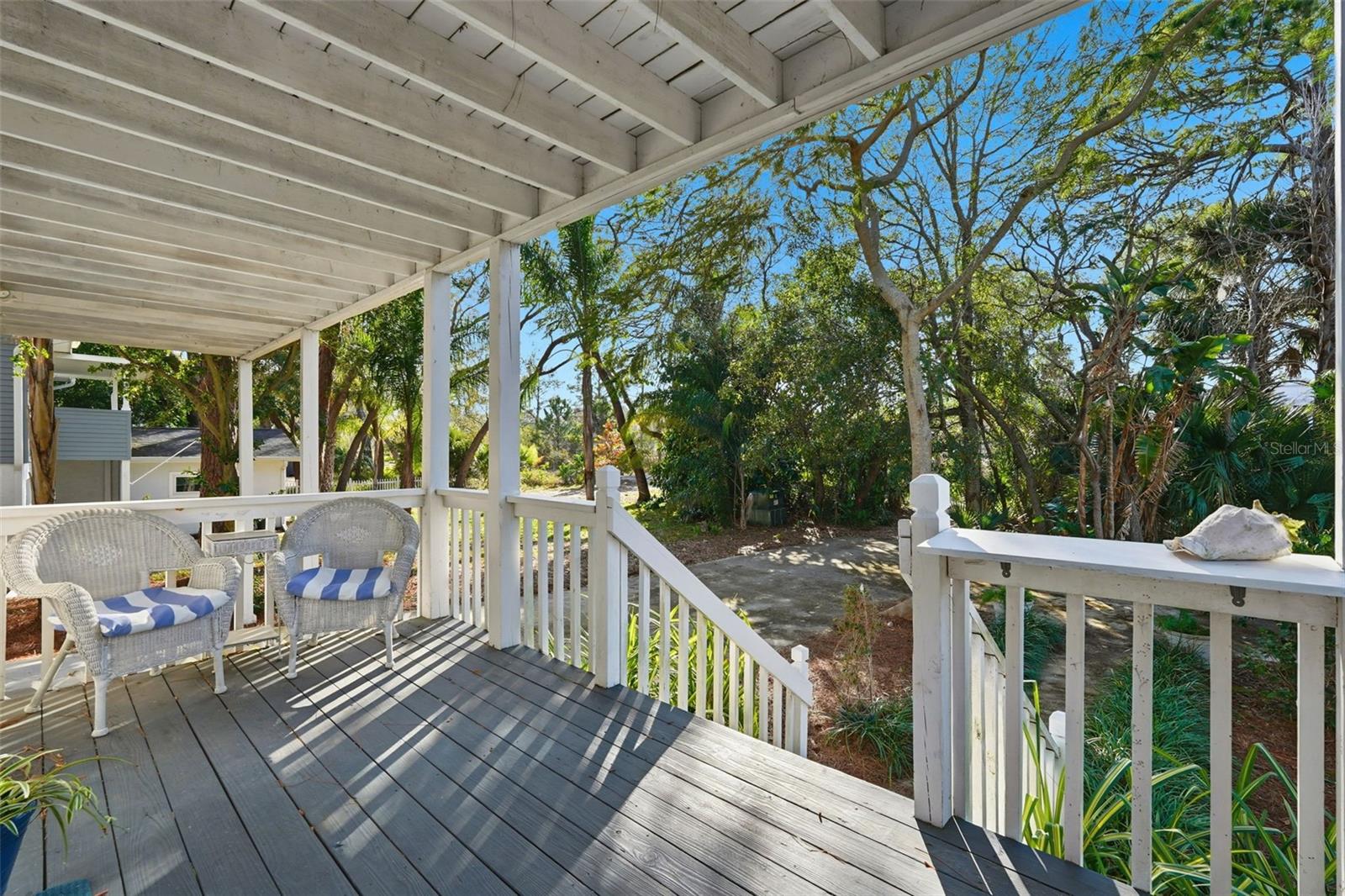 Image 6 of 86 For 514 Wideview Avenue