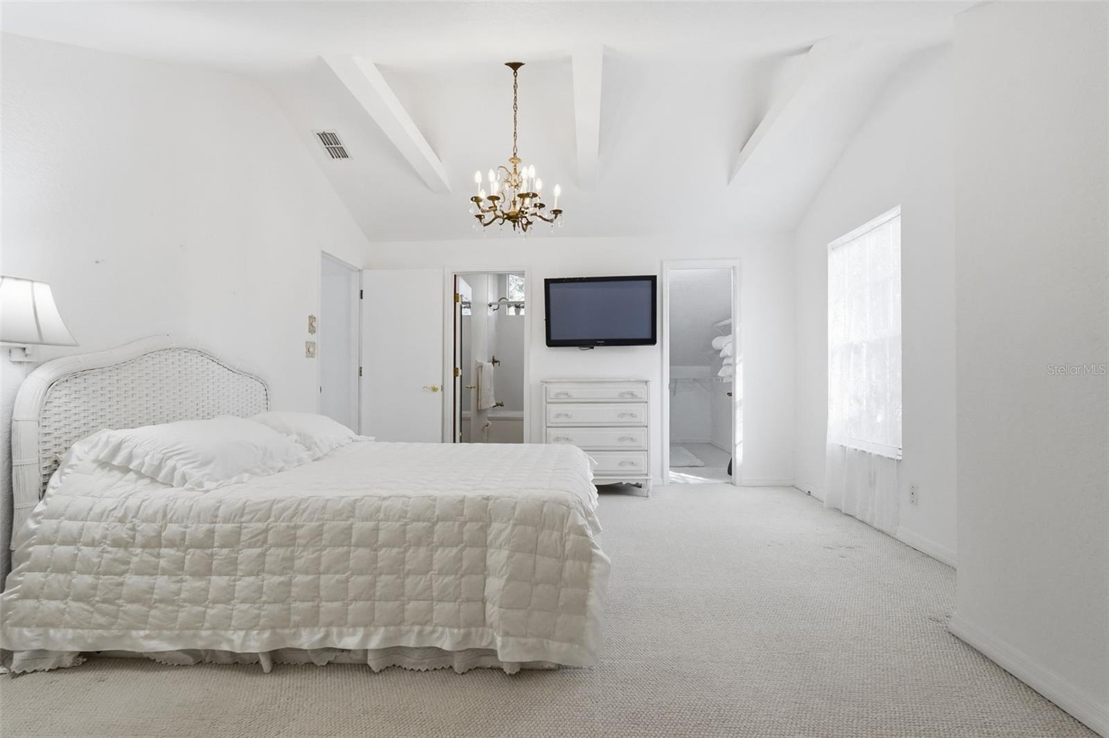 Image 64 of 86 For 514 Wideview Avenue