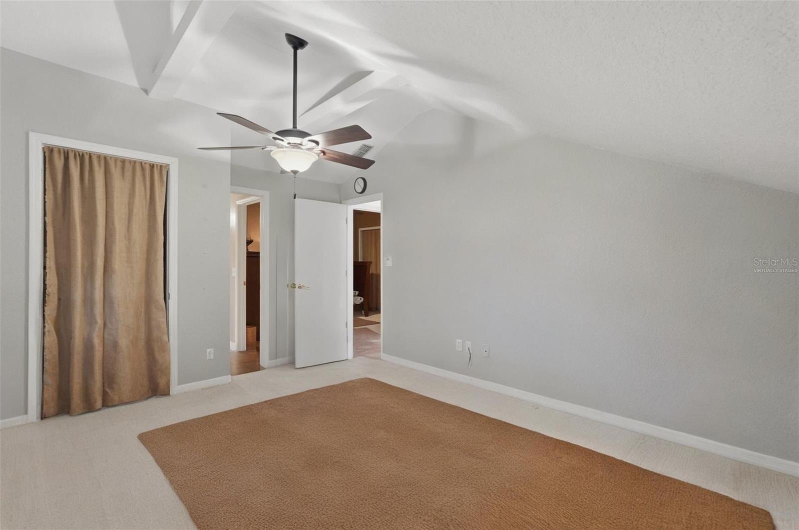 Image 76 of 86 For 514 Wideview Avenue