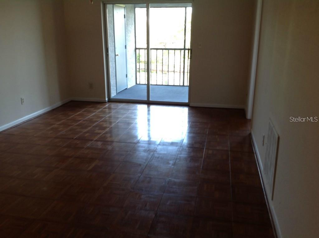 Image 5 of 44 For 11201 122nd Avenue L-232