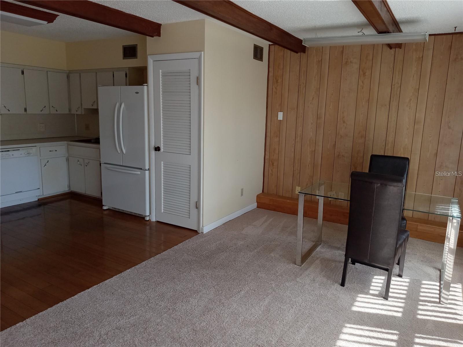 Image 9 of 36 For 2284 Philippine Drive 73