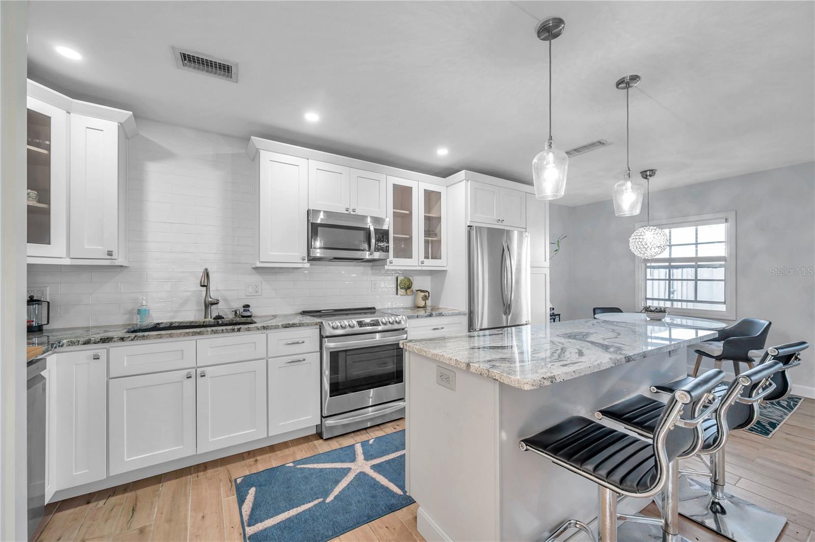 Image 16 of 63 For 4728 Beach Drive Se A