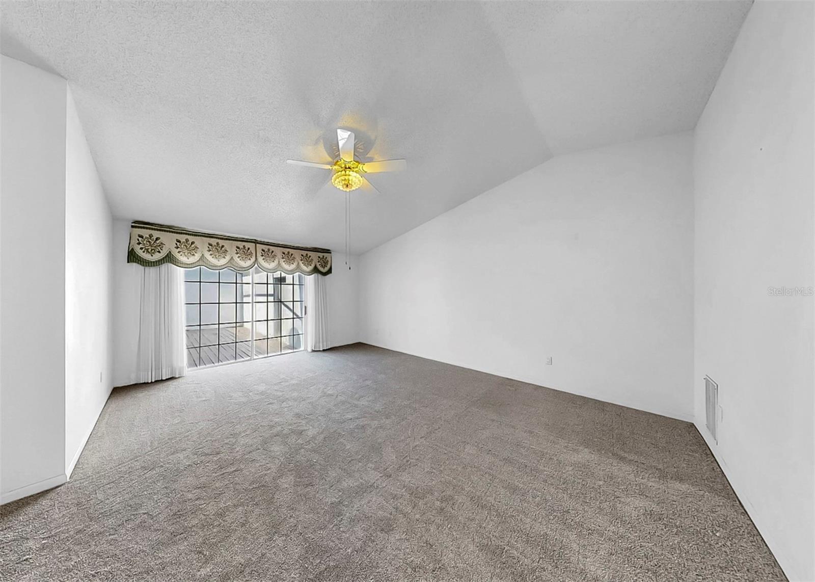 Image 30 of 56 For 708 Dorado Court