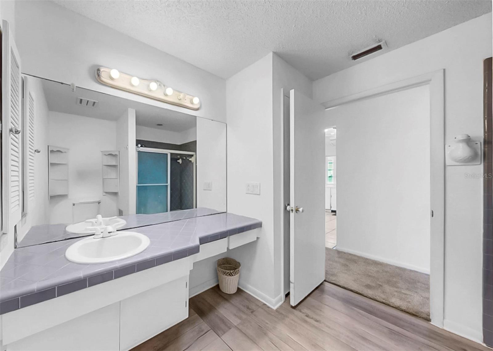 Image 35 of 56 For 708 Dorado Court