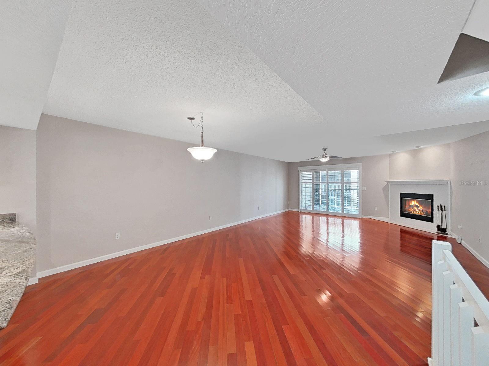 Image 13 of 50 For 465 Pinellas Bayway S 303