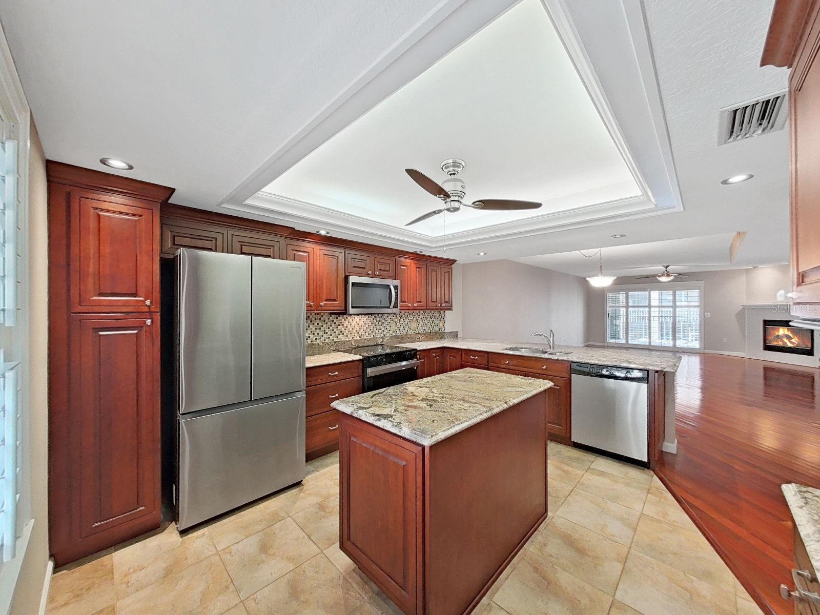 Image 18 of 50 For 465 Pinellas Bayway S 303