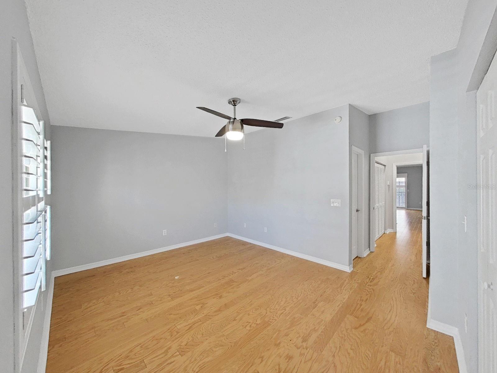 Image 30 of 50 For 465 Pinellas Bayway S 303