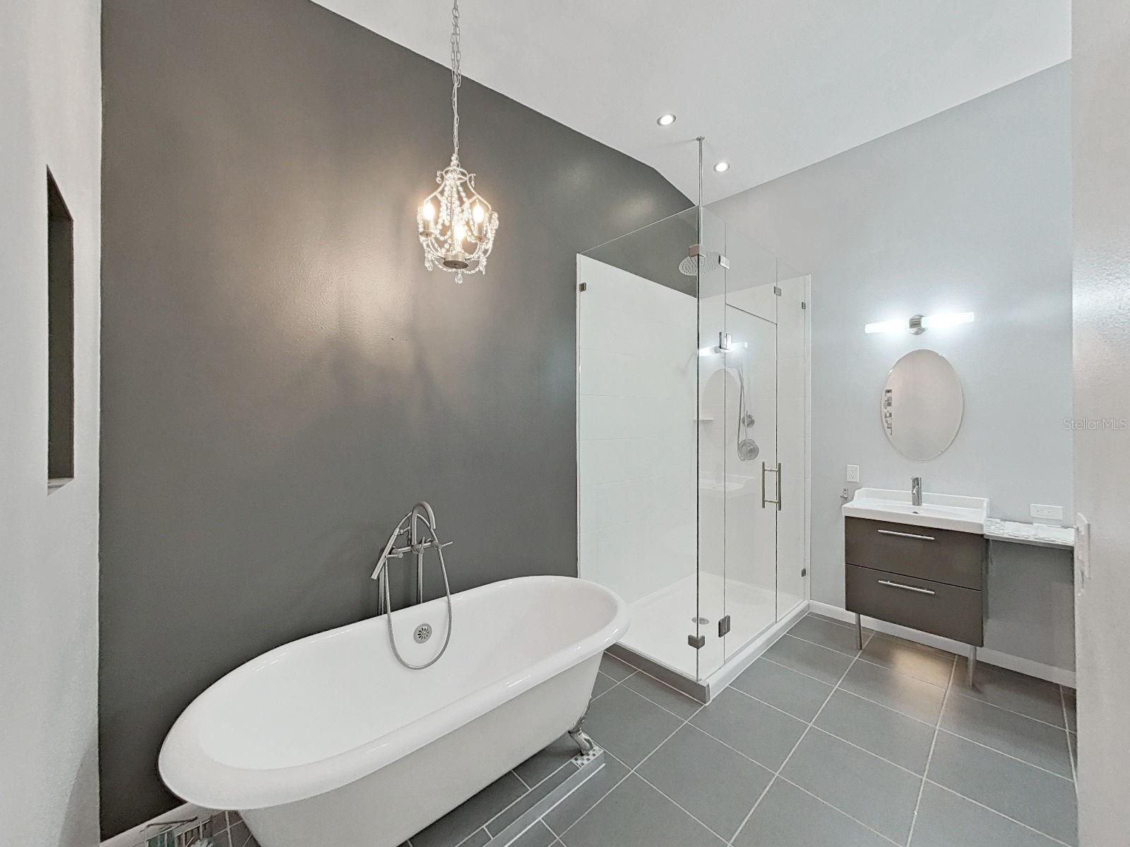 Image 36 of 50 For 465 Pinellas Bayway S 303