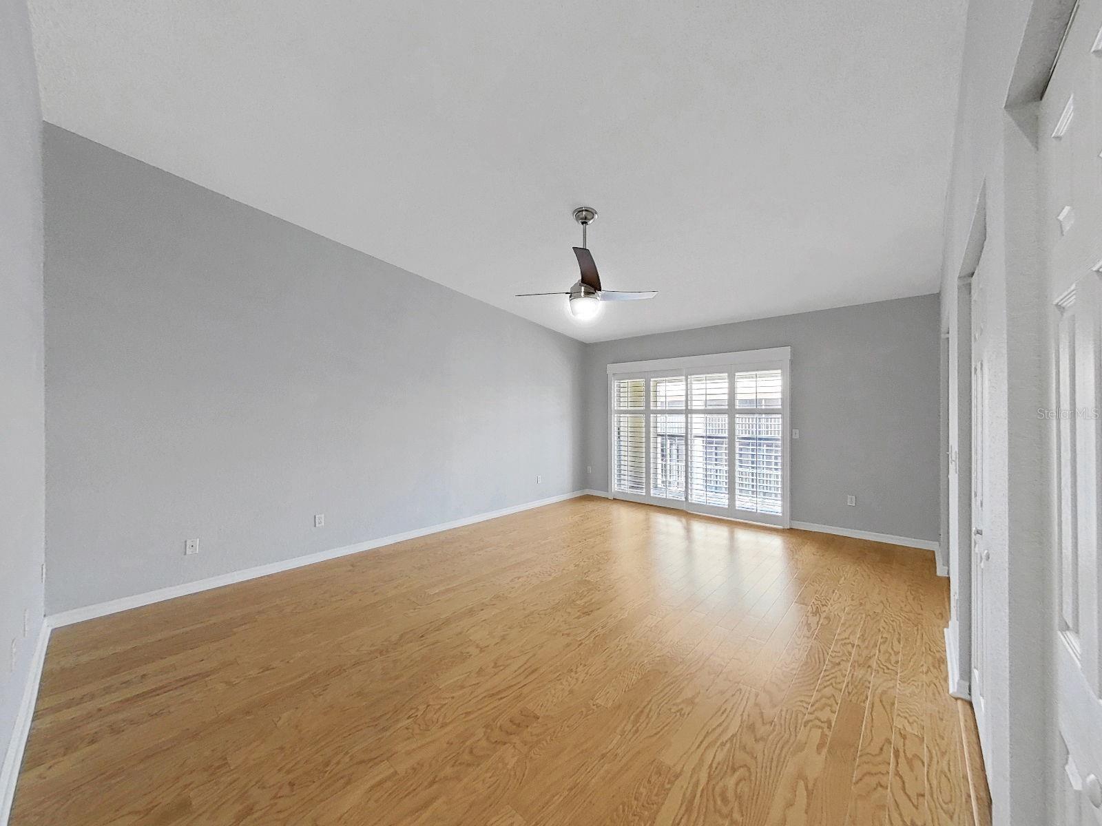 Image 39 of 50 For 465 Pinellas Bayway S 303