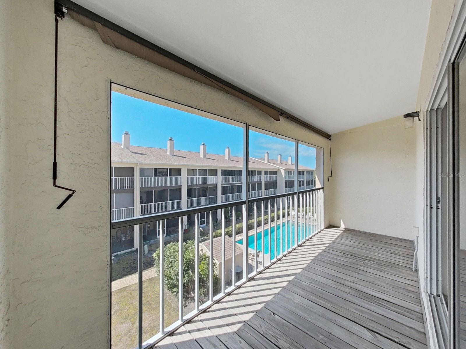 Image 42 of 50 For 465 Pinellas Bayway S 303