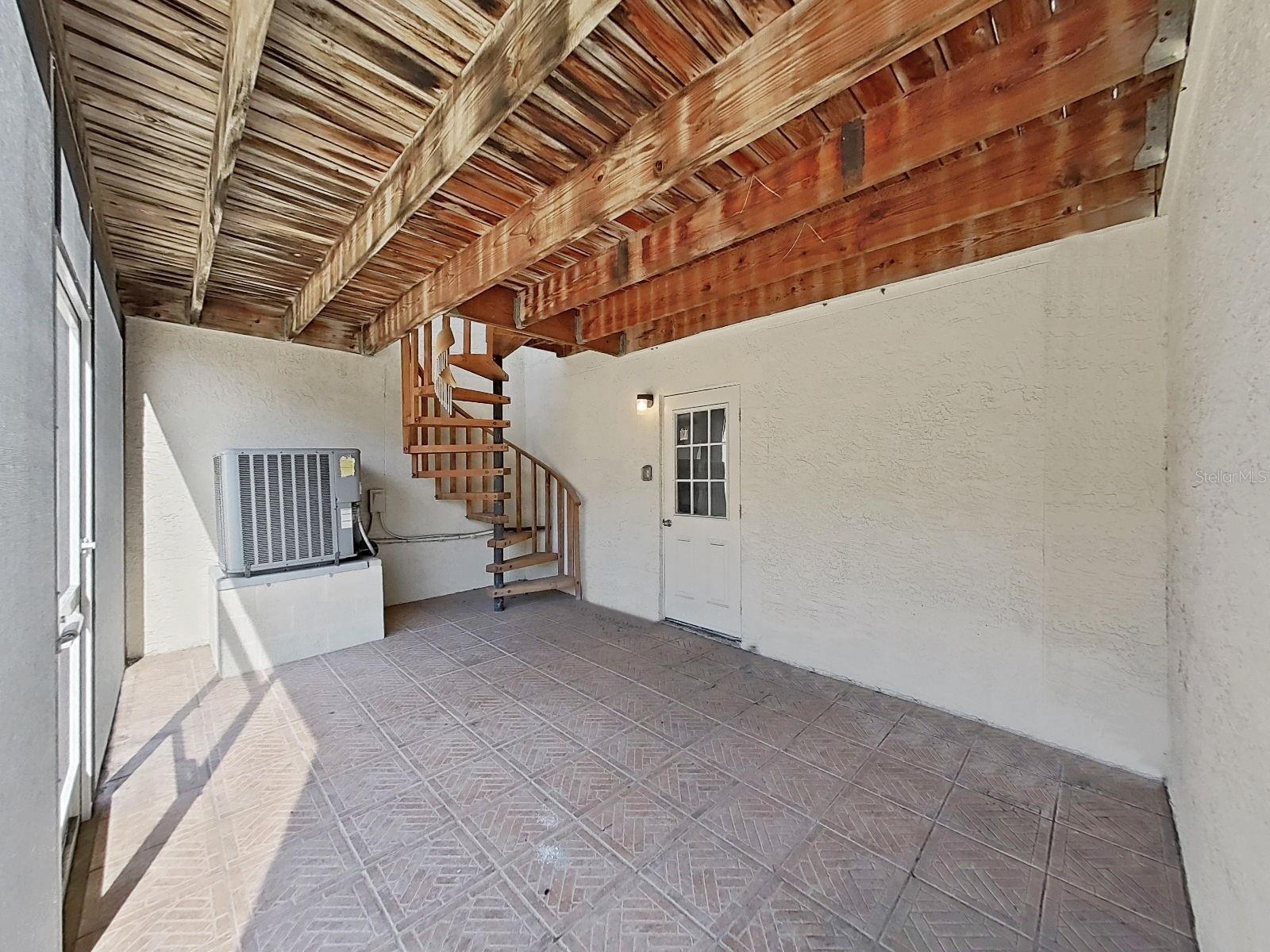 Image 47 of 50 For 465 Pinellas Bayway S 303