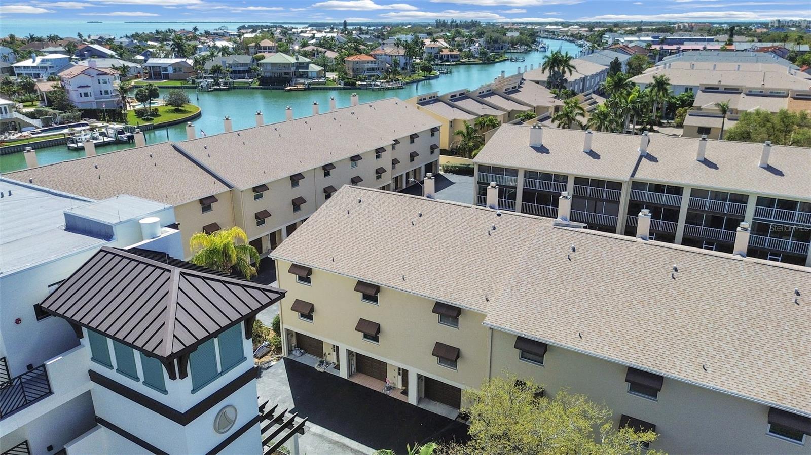 Image 6 of 50 For 465 Pinellas Bayway S 303