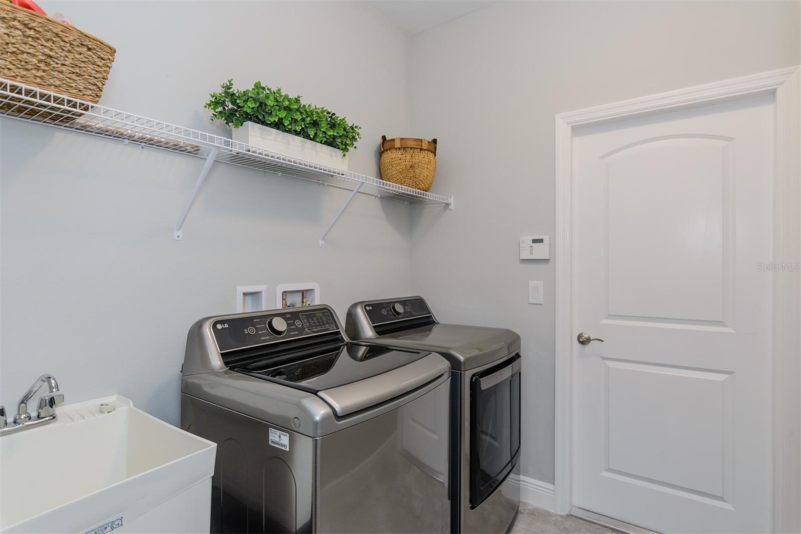 Image 41 of 49 For 11347 Weaver Hollow Road