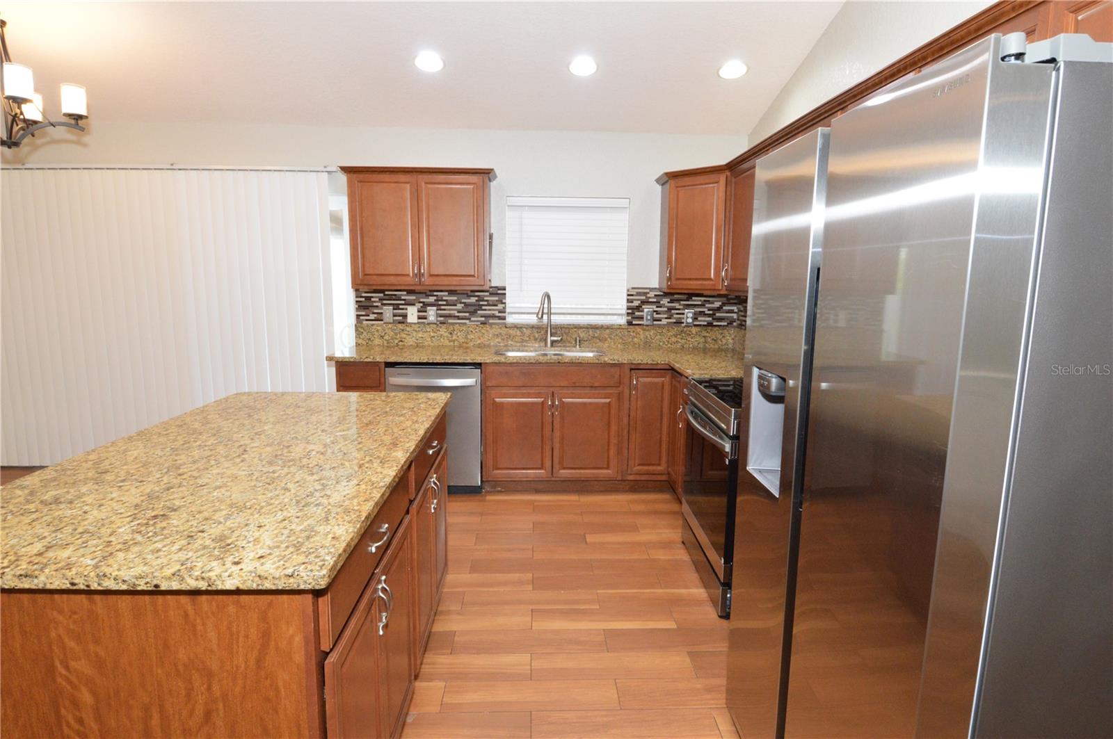 Image 13 of 80 For 10248 107th Avenue N