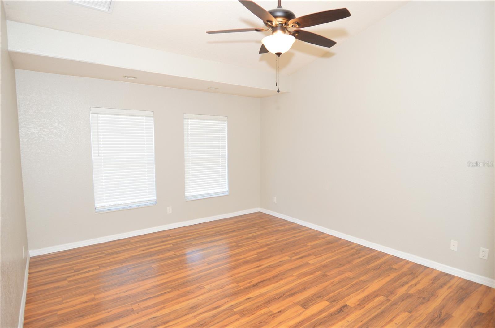 Image 27 of 80 For 10248 107th Avenue N