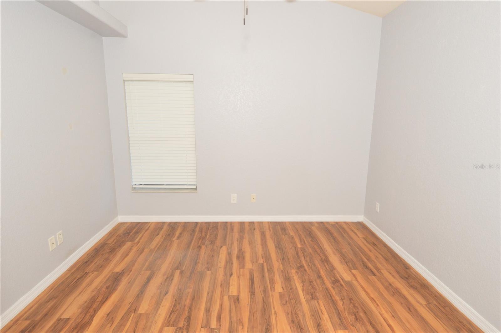 Image 45 of 80 For 10248 107th Avenue N