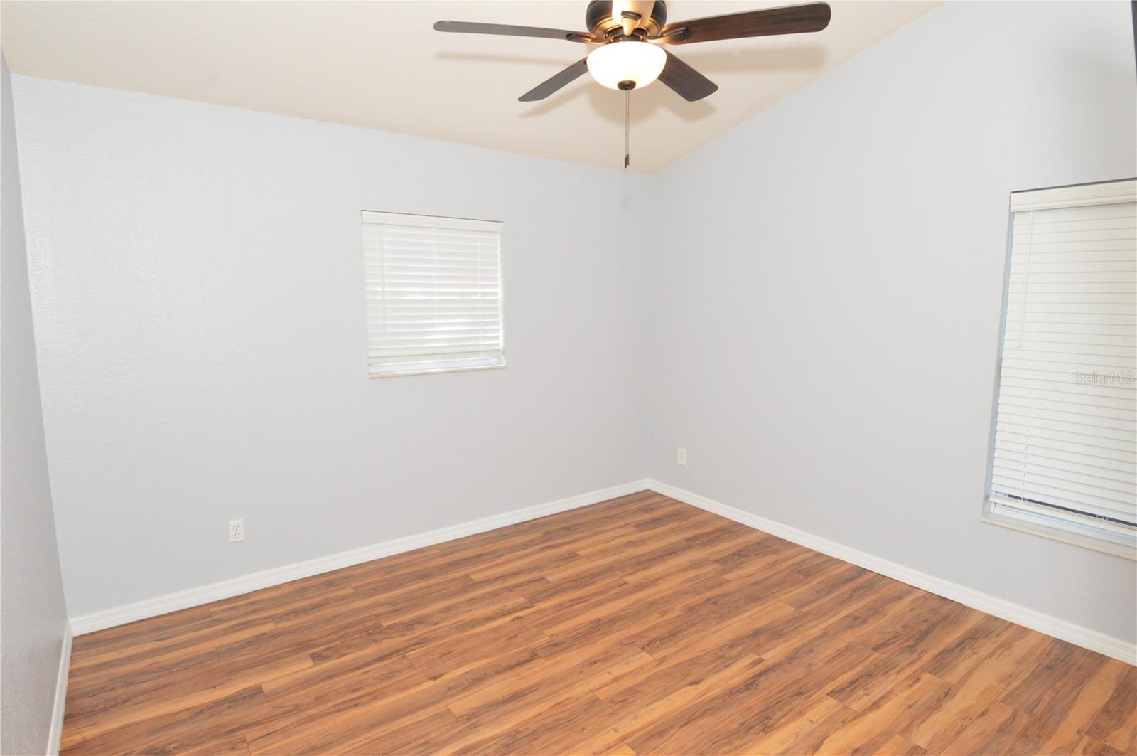 Image 61 of 80 For 10248 107th Avenue N