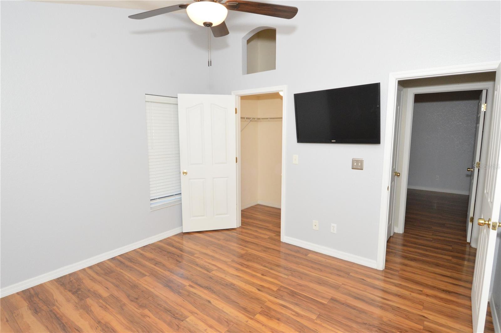 Image 63 of 80 For 10248 107th Avenue N