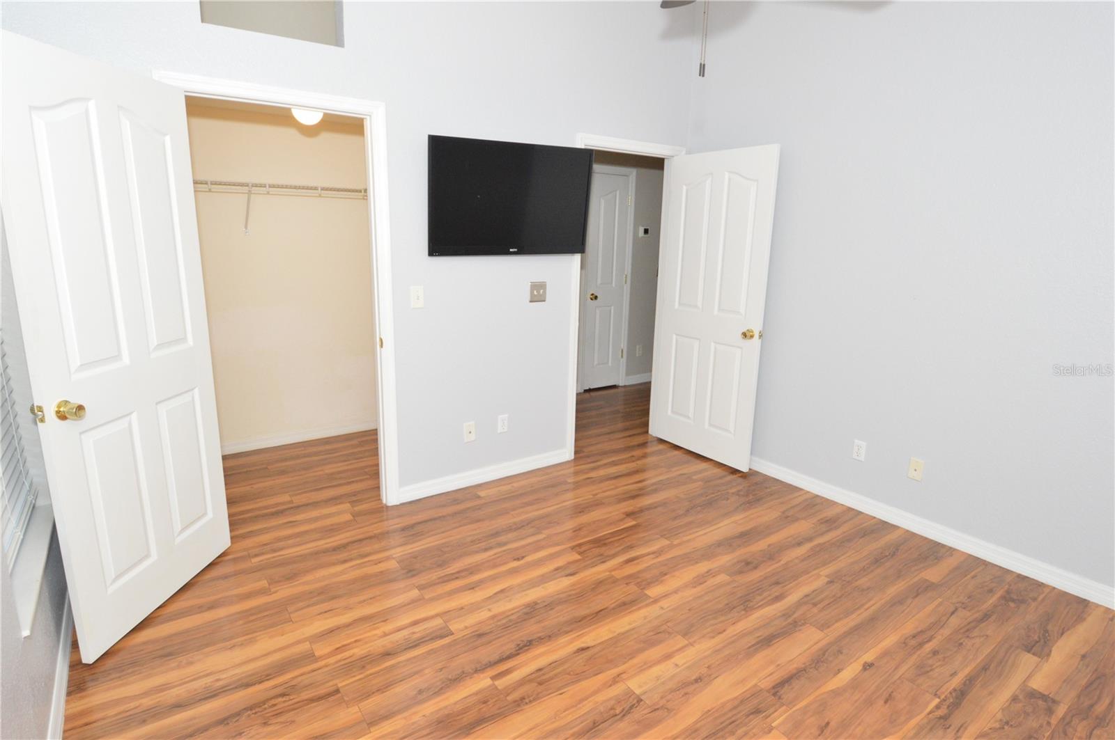 Image 65 of 80 For 10248 107th Avenue N