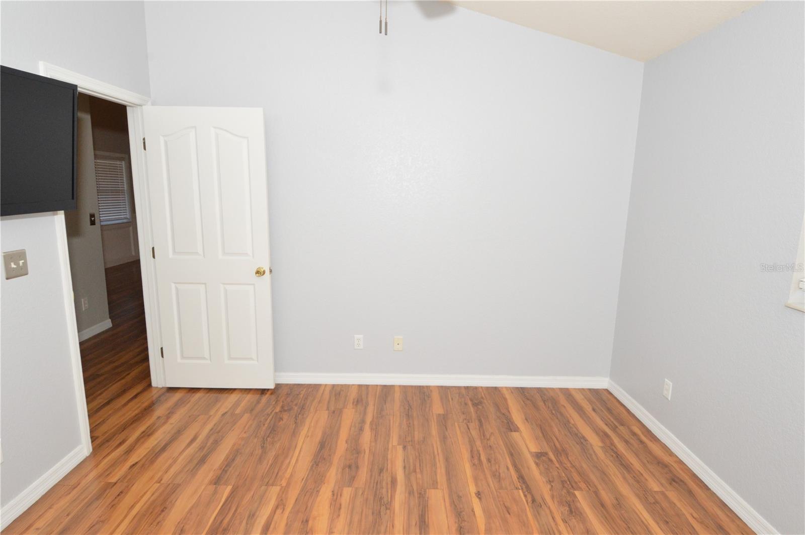 Image 66 of 80 For 10248 107th Avenue N