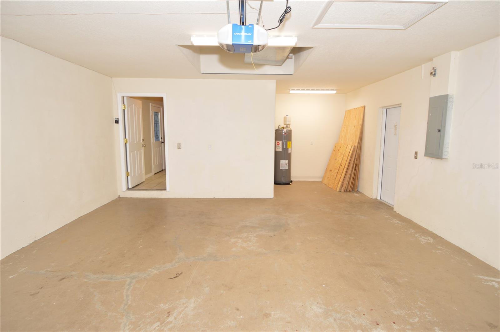 Image 69 of 80 For 10248 107th Avenue N