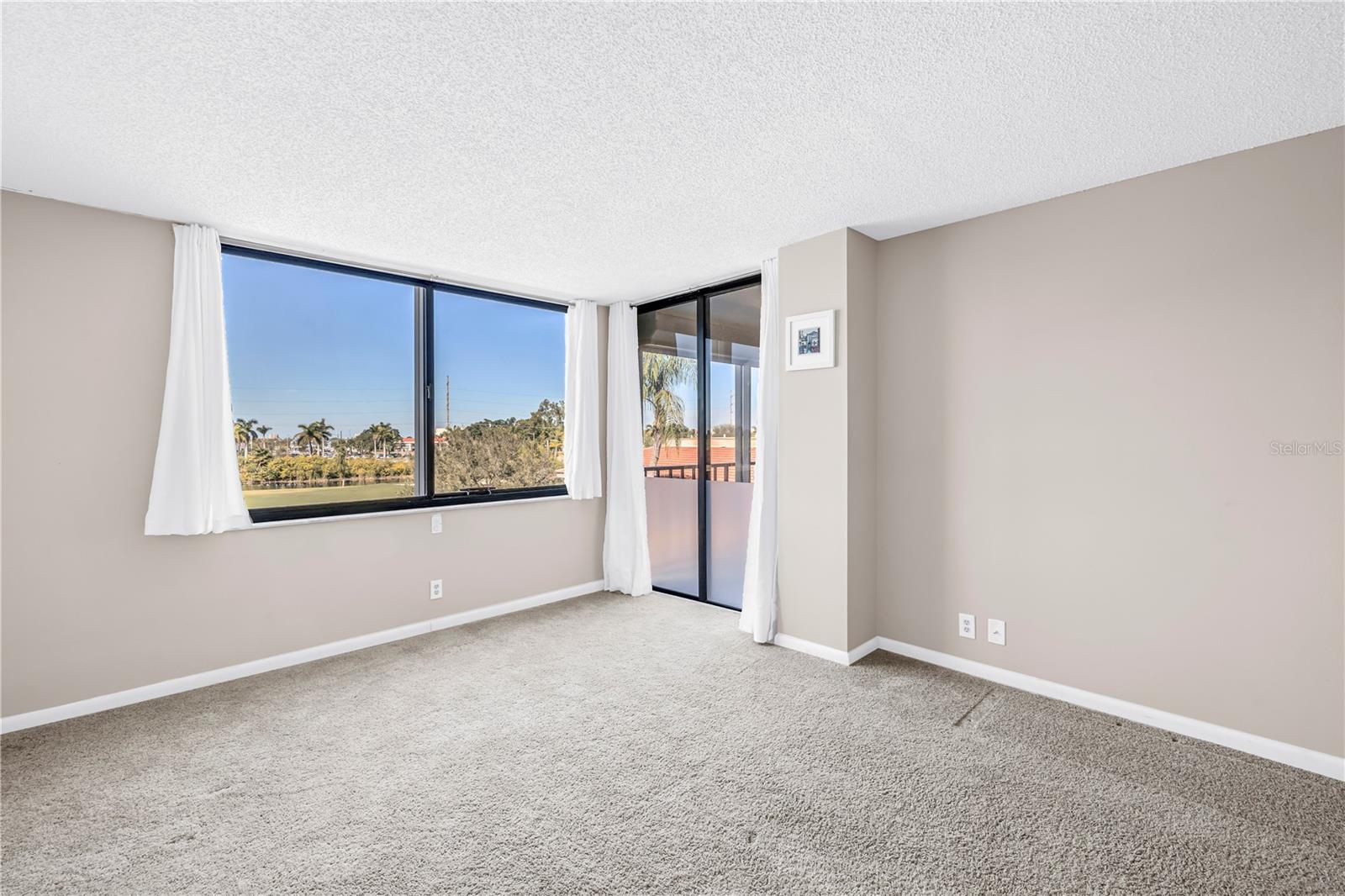Image 8 of 44 For 6104 Palma Del Mar Boulevard S 305