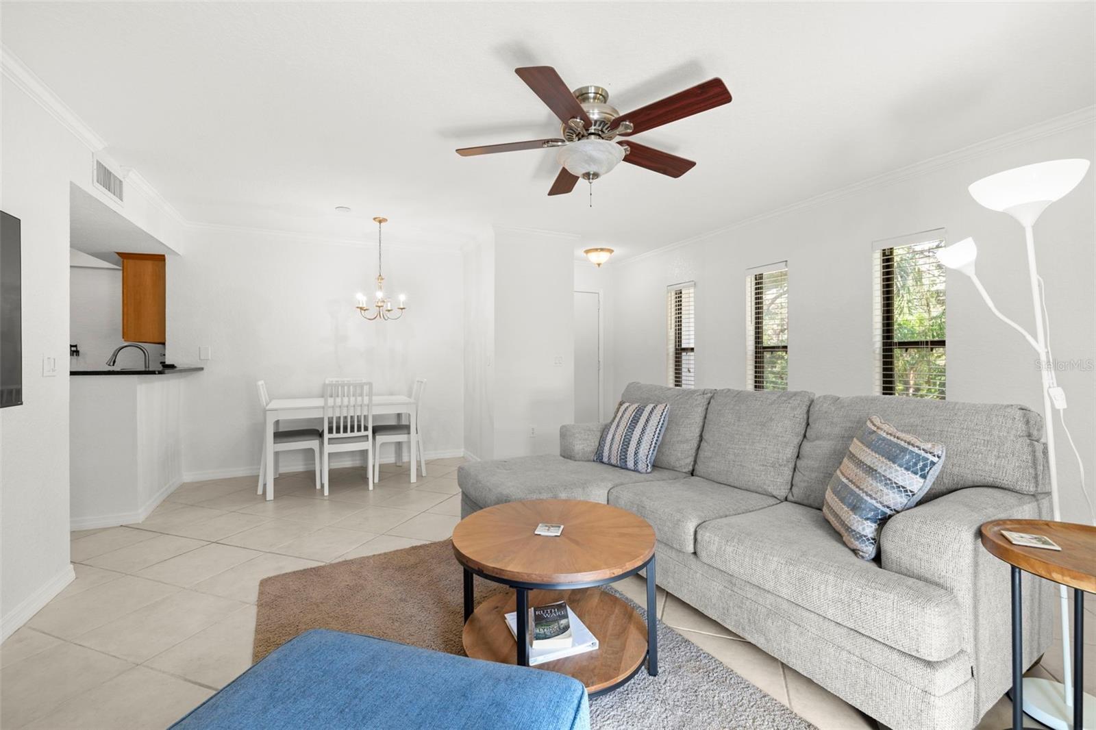 Image 12 of 30 For 710 Lyndhurst Street 223