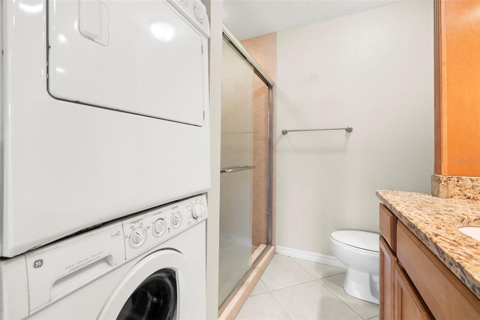 Image 23 of 30 For 710 Lyndhurst Street 223