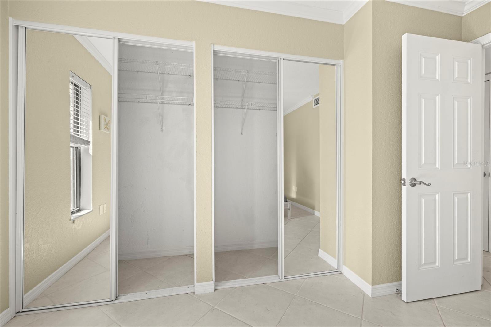 Image 27 of 30 For 710 Lyndhurst Street 223