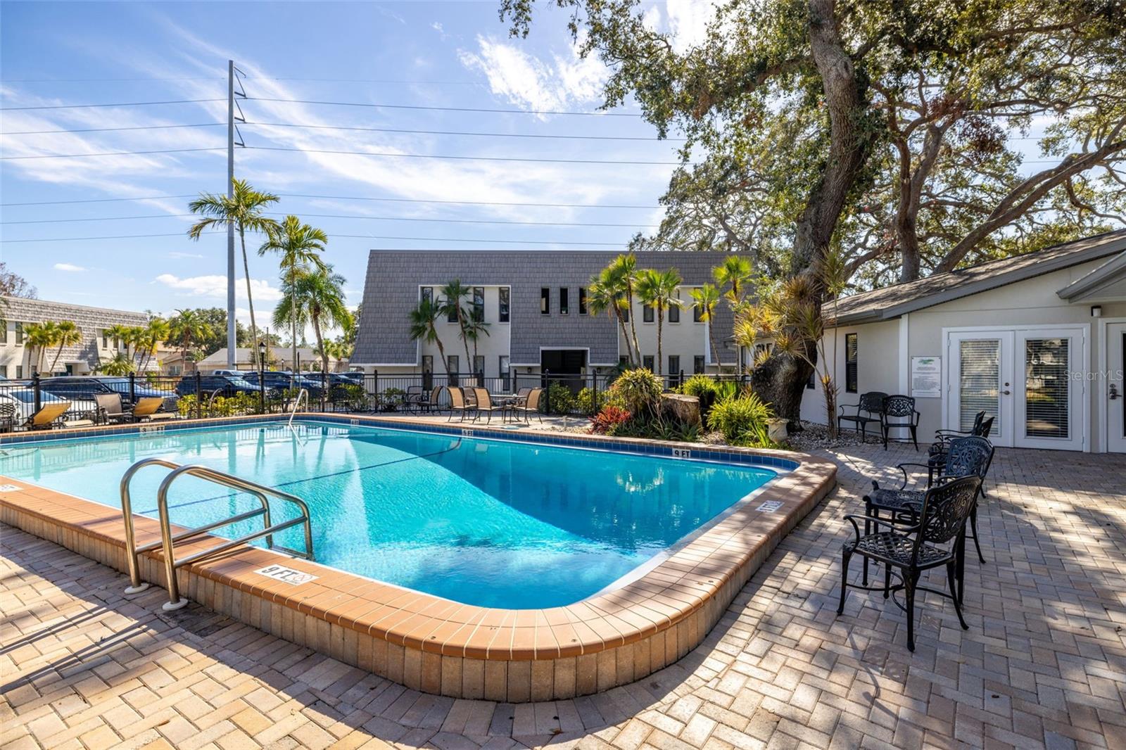 Image 6 of 30 For 710 Lyndhurst Street 223