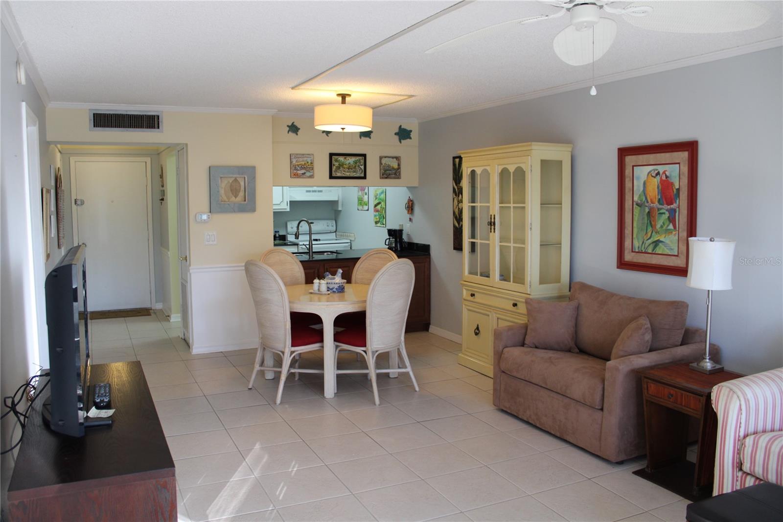 Image 4 of 26 For 14130 Rosemary Lane 3203