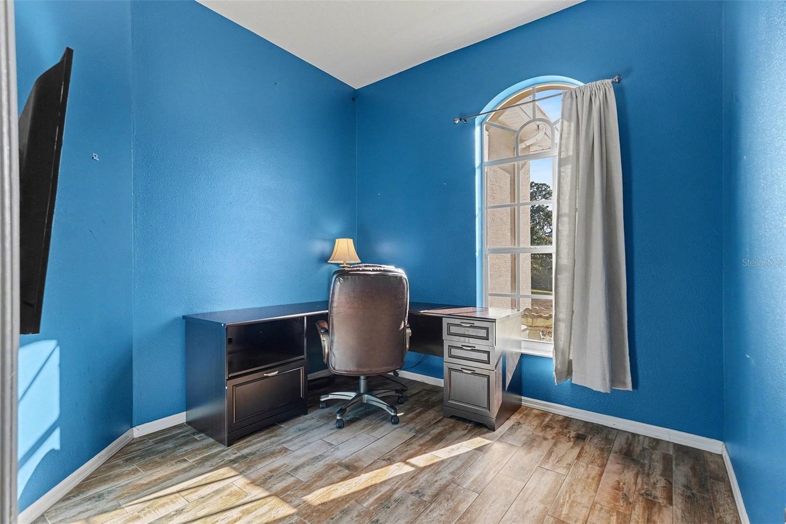 Listing photo id 14 for 16031 Donney Moor Lane