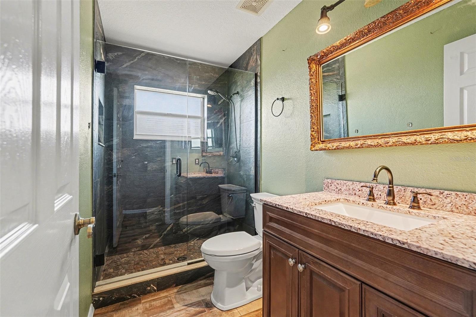 Listing photo id 20 for 16031 Donney Moor Lane