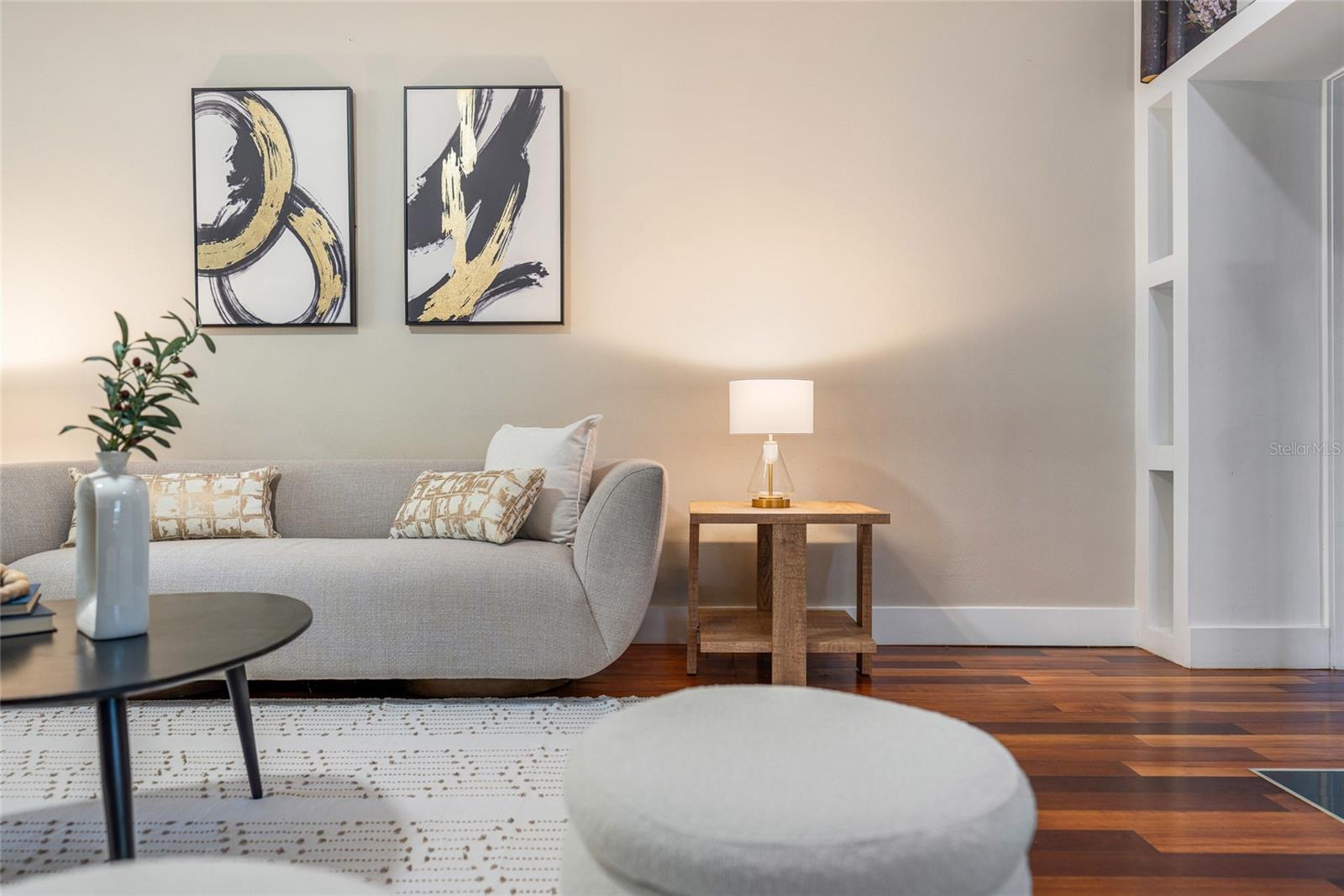 Image 20 of 53 For 501 Sweetwater Club Circle