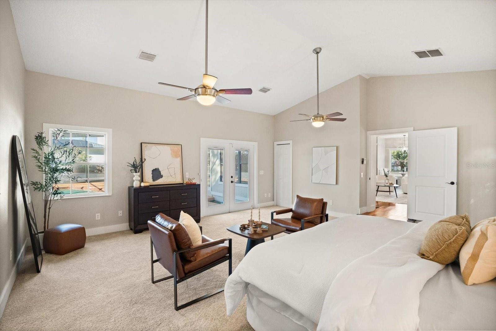 Image 26 of 53 For 501 Sweetwater Club Circle