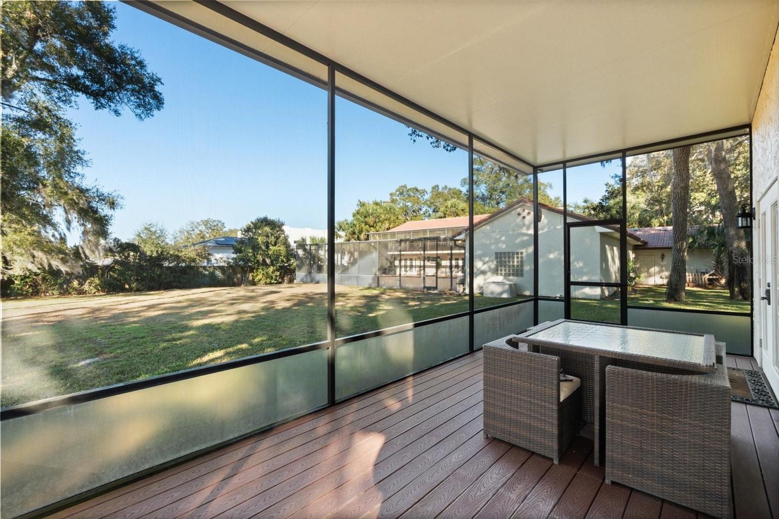 Image 40 of 53 For 501 Sweetwater Club Circle