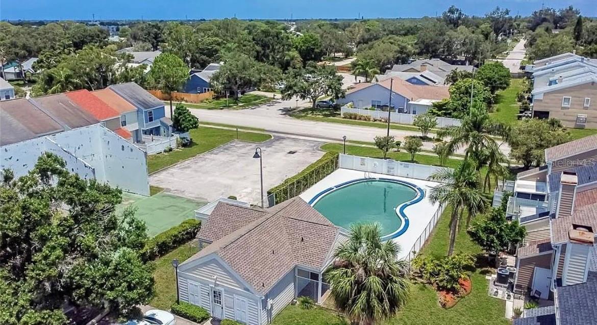 Image 18 of 19 For 6650 121st Avenue 6