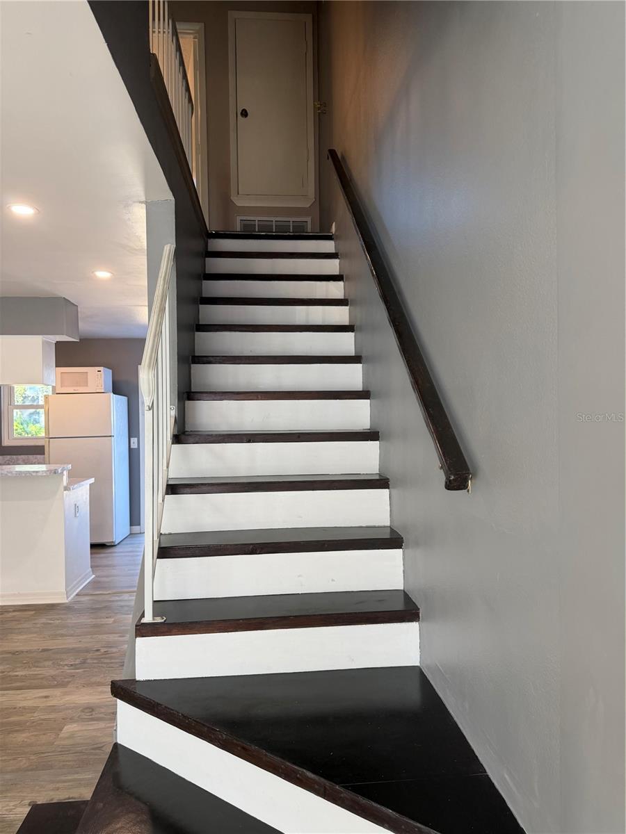 Image 7 of 19 For 6650 121st Avenue 6