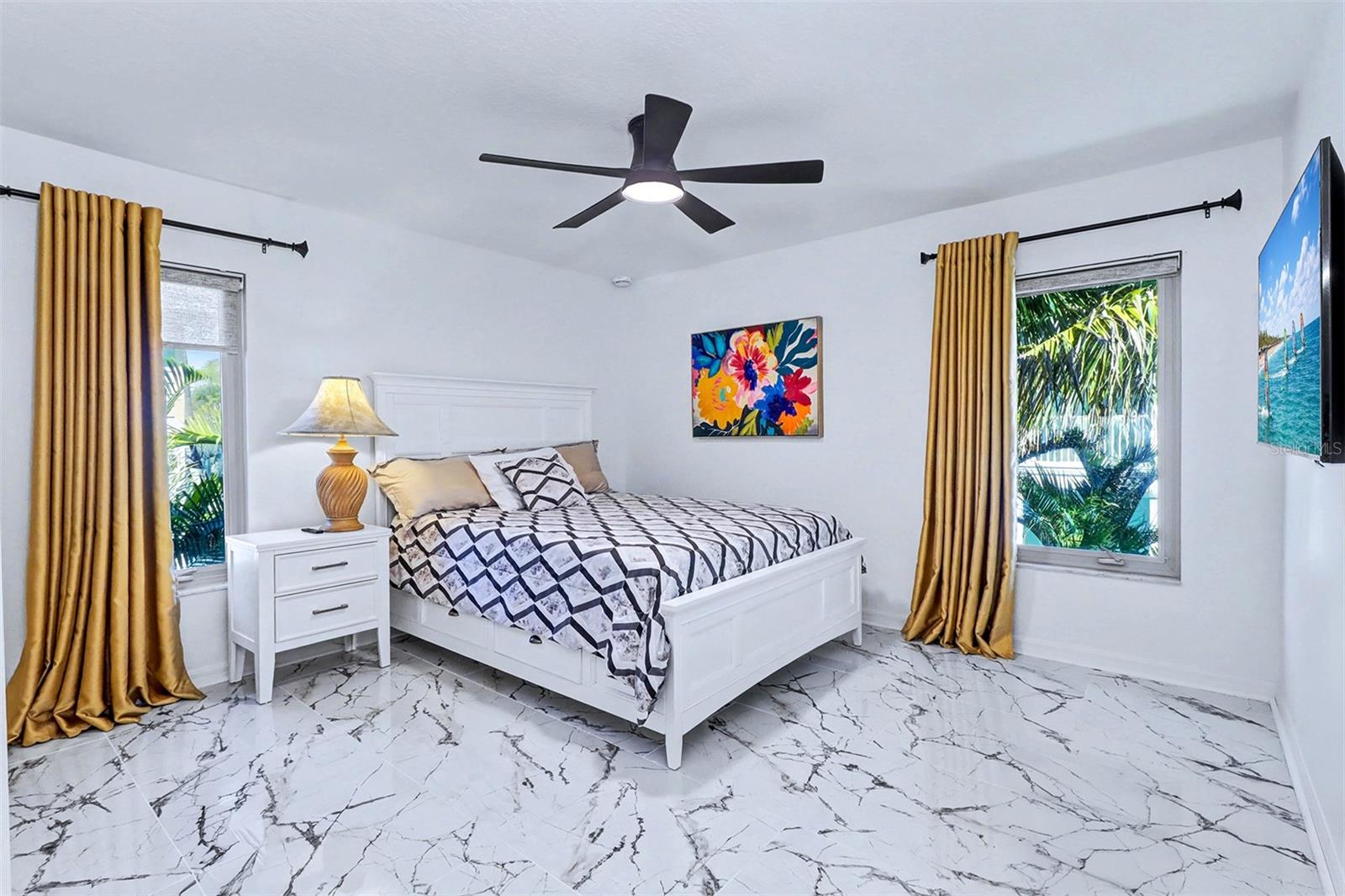 Listing photo id 20 for 15517 Gulf Boulevard