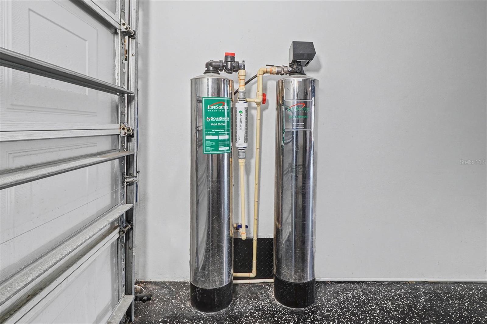 Listing photo id 38 for 15517 Gulf Boulevard