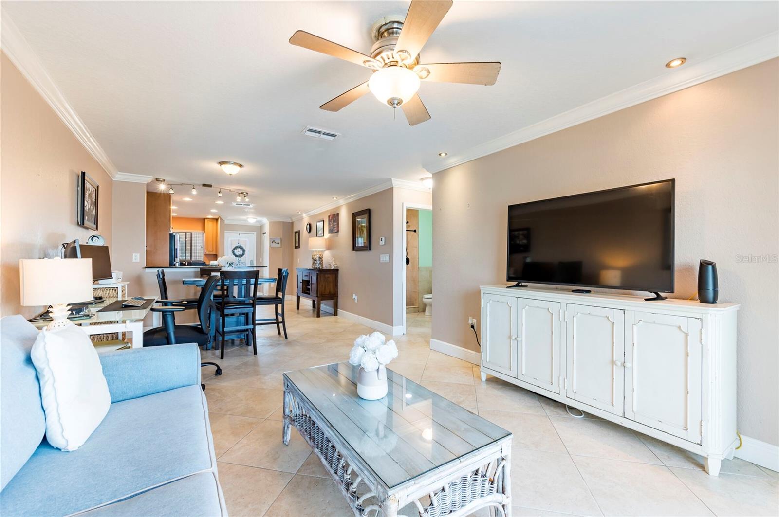 Image 12 of 31 For 11605 3rd Street E 207