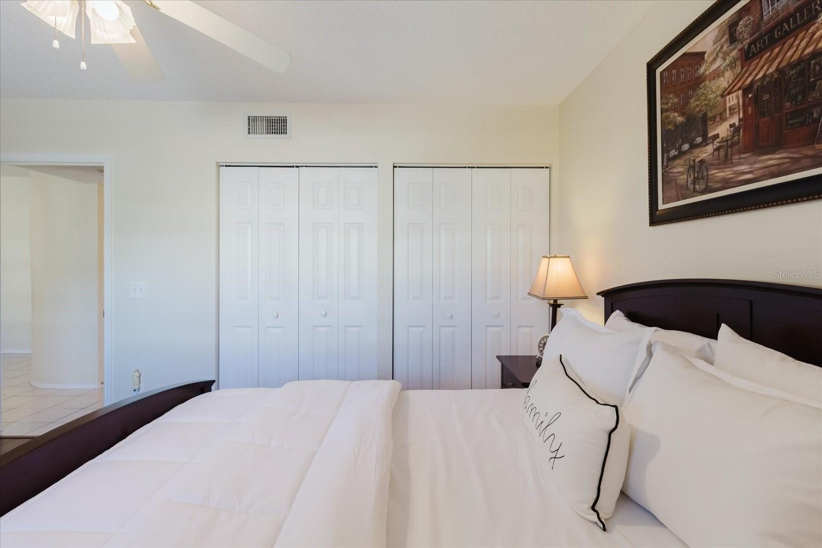 Image 36 of 75 For 2209 Utopian Drive E 207