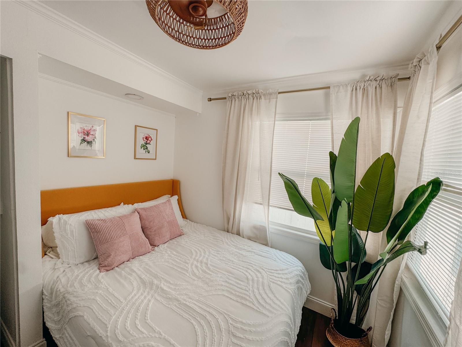 Image 24 of 30 For 107 4th Avenue